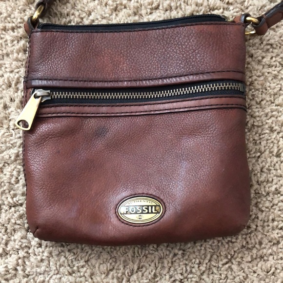 Fossil crossbody - Picture 1 of 4